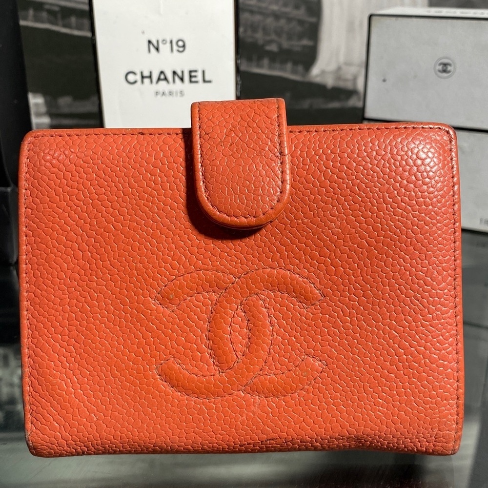 Authentic Rare Chanel Timeless CC Caviar Leather Purse Wallet - Picture 4 of 16